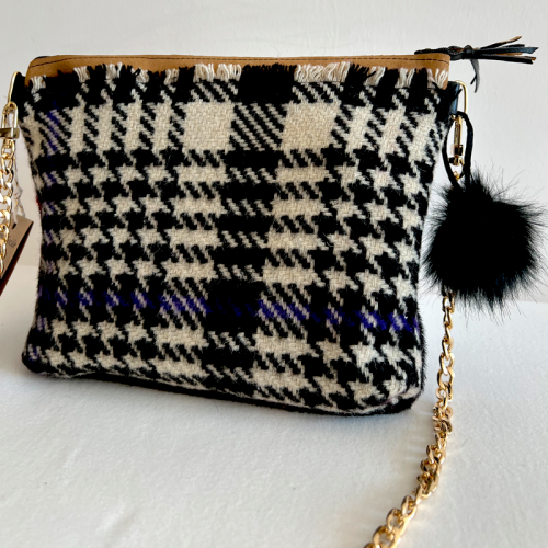 Pochette Tracolla Scozia Black and White prospettiva